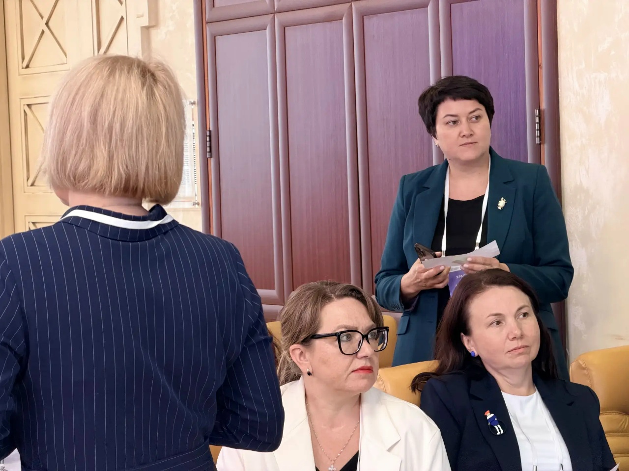 Уполномоченный по правам ребенка в НАО Лиана Храпова продолжает делиться подробностями обучающего интенсива «СТАРТ» в Москве Уполномоченный по правам ребенка в НАО Лиана Храпова продолжает делиться подробностями обучающего интенсива «СТАРТ» в Москве